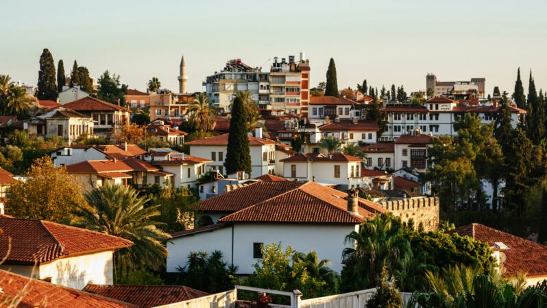 2026 Konut Kredisi Faizleri: Yabancı Yatırımcılar İçin En İyi Bankalar