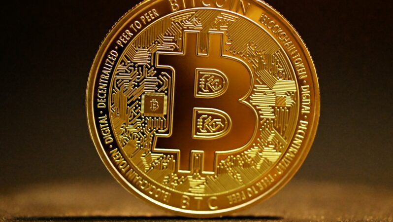 Bitcoin 100 Bin Doları Geçer mi? 2026 Analizi
