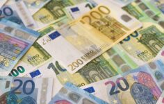 EUR/USD Paritesi 2026 Tahmini: Euro Dolar Karşısında Güçlenecek mi?